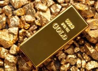 CME-Approved Vault Operator Withdraws: Is Gold Rally Under Pressure?
