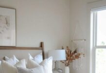 Farmhouse Bedroom Décor: Create a Cozy, Relaxing Retreat