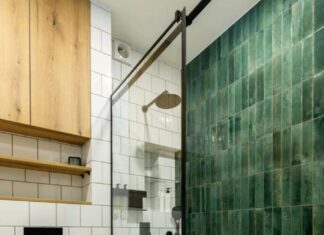 Subway Tile Bathroom Inspiration: Colors, Layouts & Grout Tips