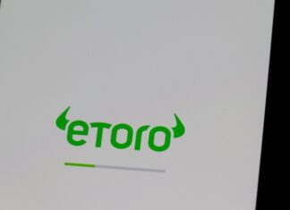 UK Retail Investors Earn Passive Income with eToro’s Stock Lending