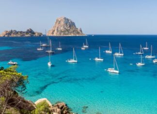 Beachfront restaurant on the Ibiza coast